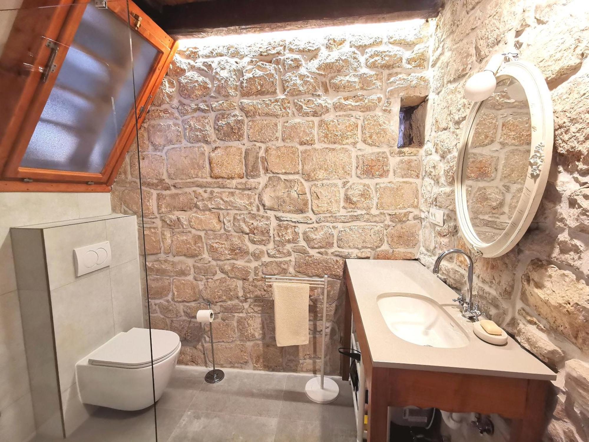 Villa D House Authentic Zlarin House, Relaxing Courtyard And Terrace Exterior foto